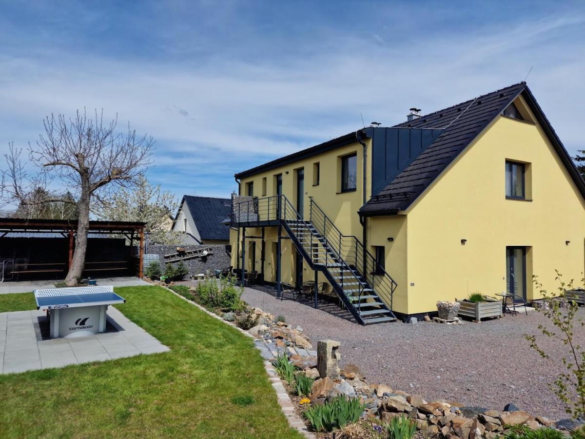 Apartmány Pod Čápy, Nasavrky Exterior foto